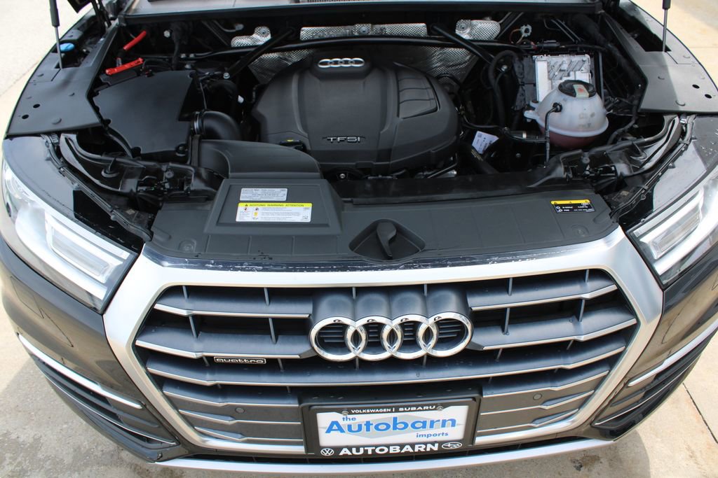 Used 2020 Audi Q5 2.0T Premium w/ Convenience Package AWD/4WD image 31