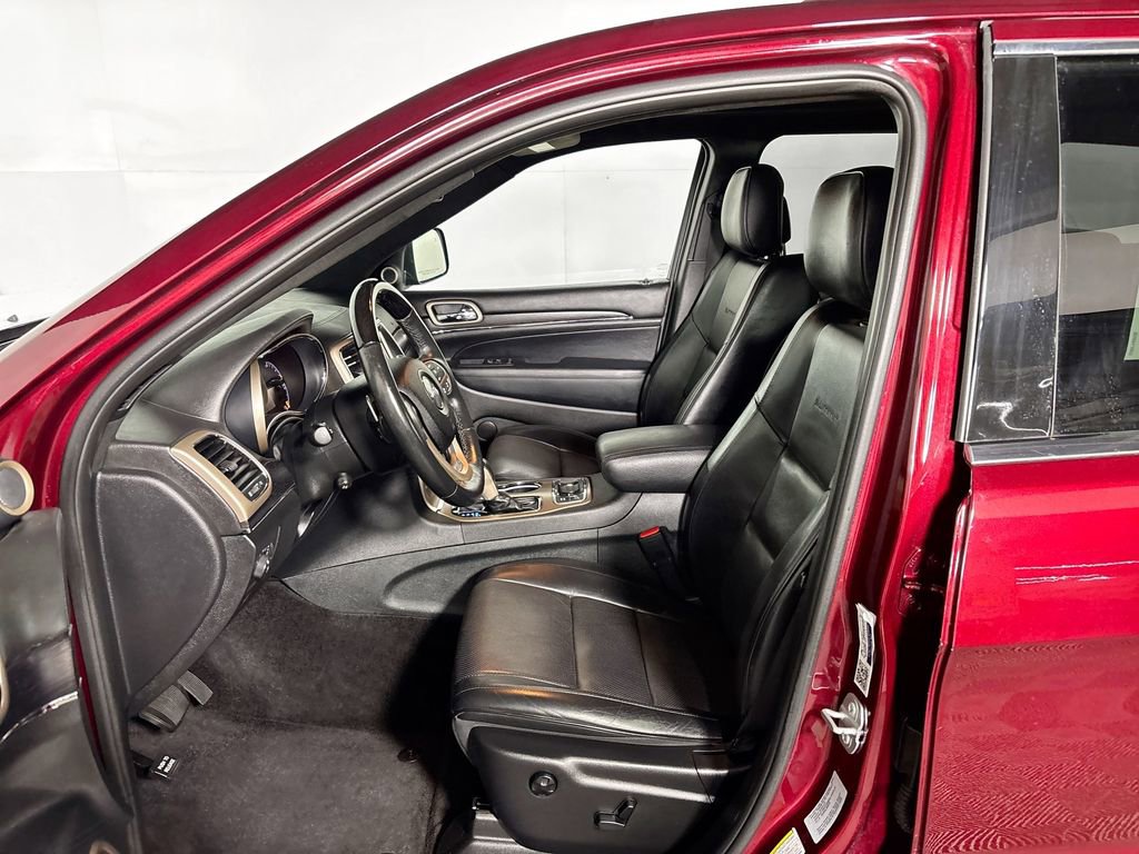 Used 2016 Jeep Grand Cherokee Summit w/ Platinum Series Group AWD/4WD image 11