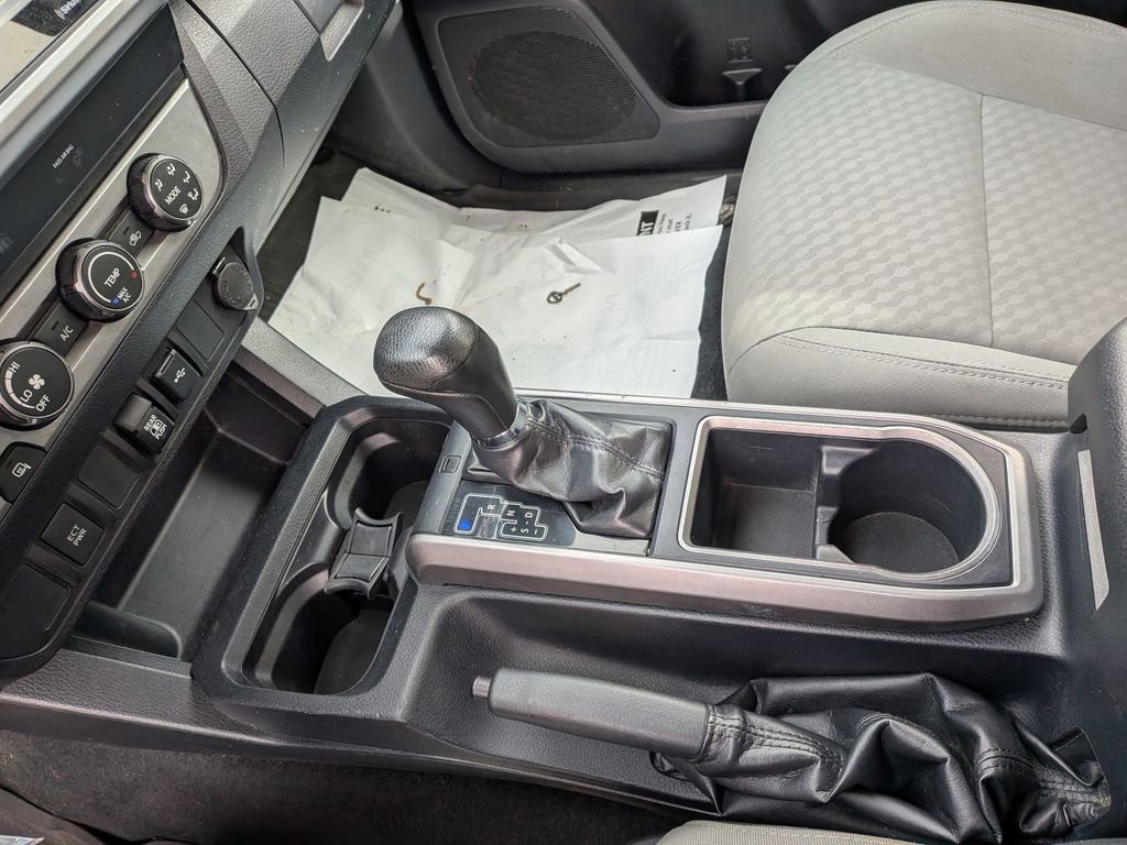 Used 2020 Toyota Tacoma SR5 image 14
