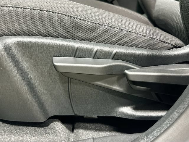 New 2026 Chevrolet Equinox LT w/ Safety and Technology Package AWD/4WD image 22