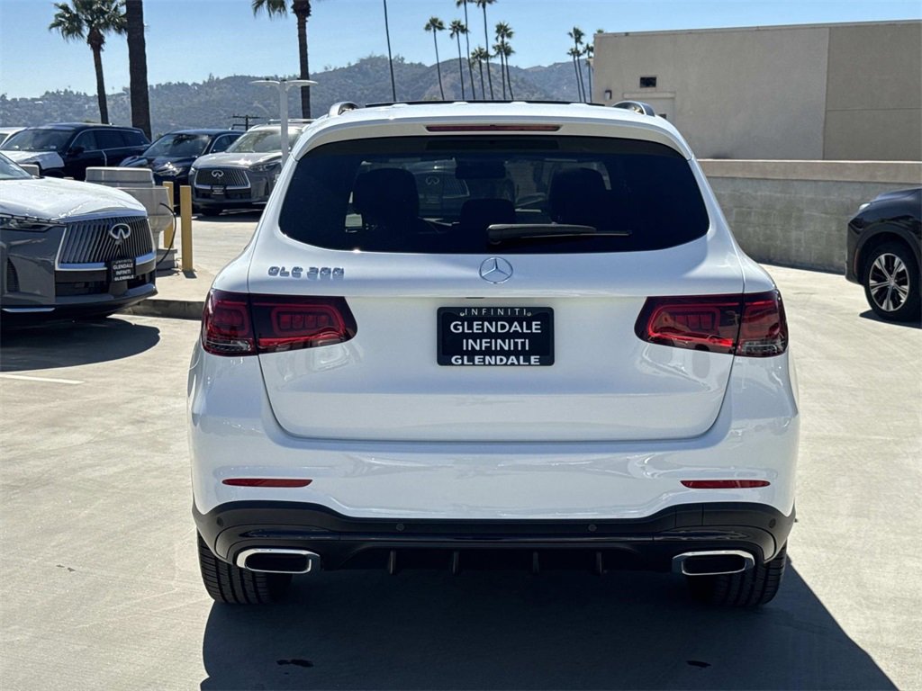 Used 2021 Mercedes-Benz GLC 300 w/ AMG Line image 3