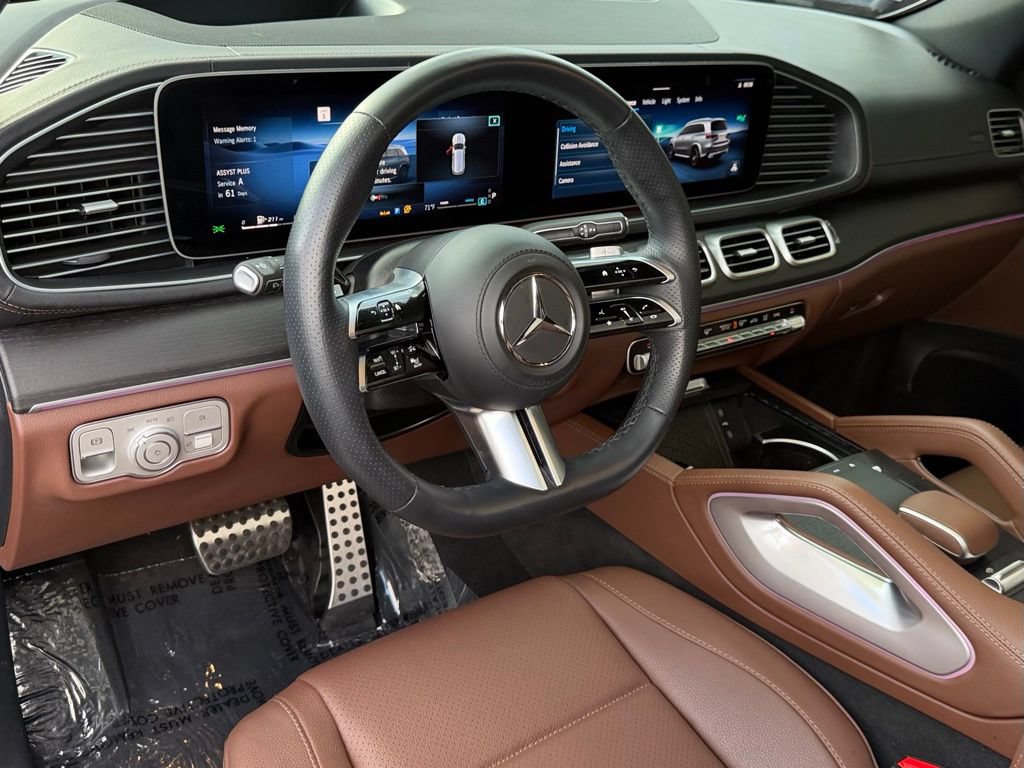 Used 2025 Mercedes-Benz GLS 450 4MATIC image 34