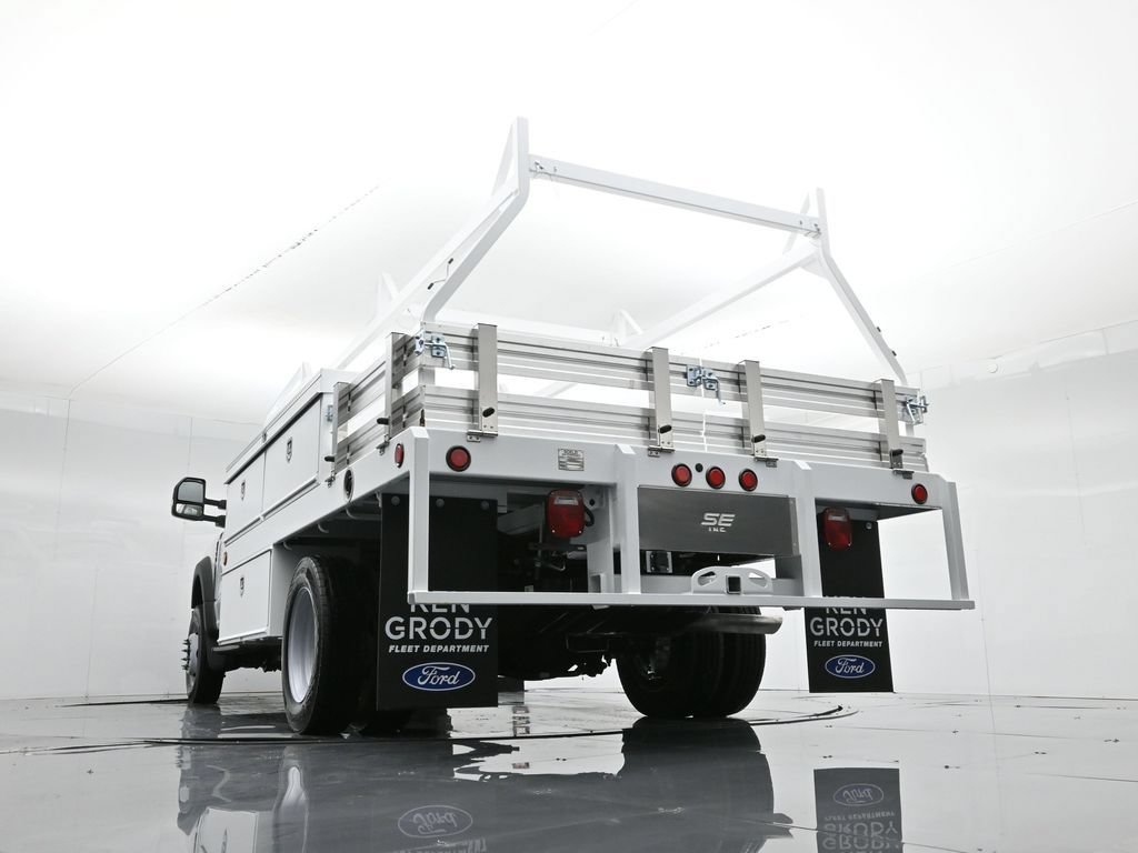 New 2025 Ford F550 4x4 Regular Cab Super Duty image 54