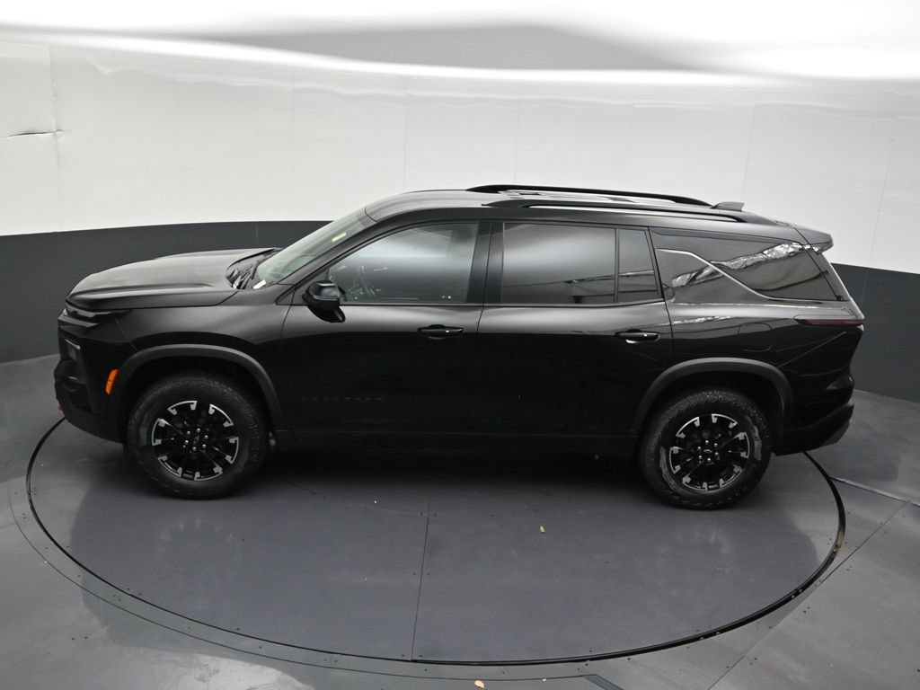 Used 2024 Chevrolet Traverse Z71 w/ Enhanced Driving Package AWD/4WD image 15
