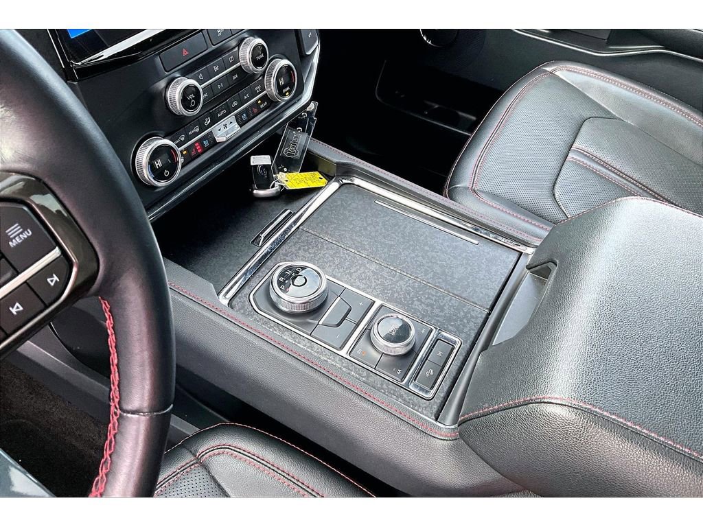 Used 2022 Ford Expedition Limited AWD/4WD image 19