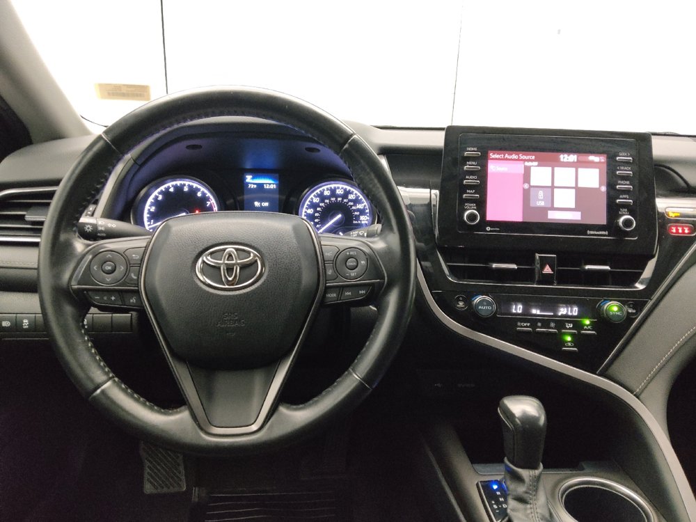 Used 2022 Toyota Camry SE image 22