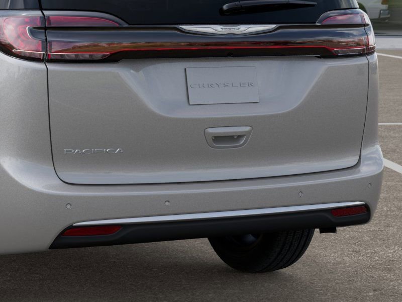 New 2026 Chrysler Pacifica Pinnacle image 15