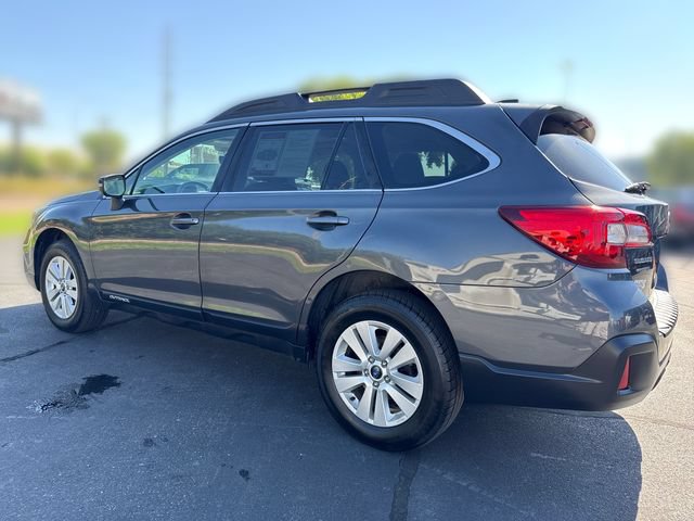 Used 2019 Subaru Outback 2.5i Premium AWD/4WD image 3