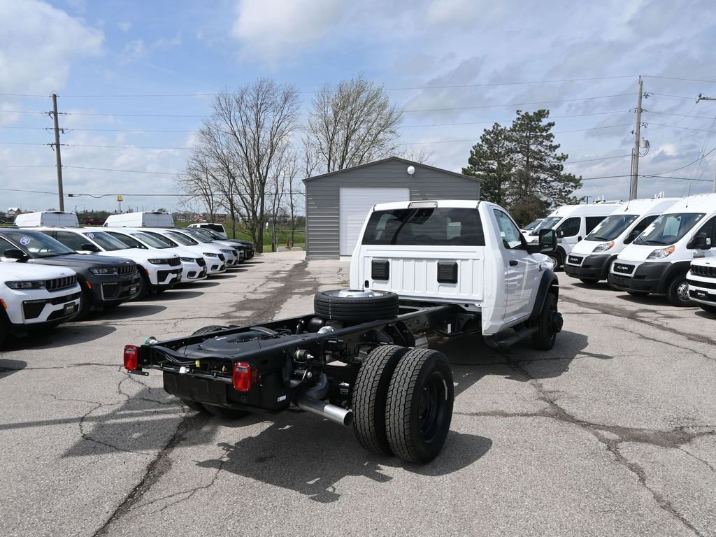 New 2026 RAM 5500 Tradesman AWD/4WD image 3
