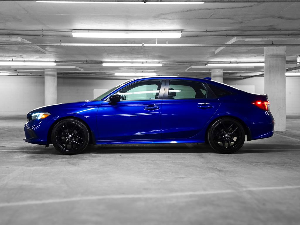 Used 2023 Honda Civic Sport image 14