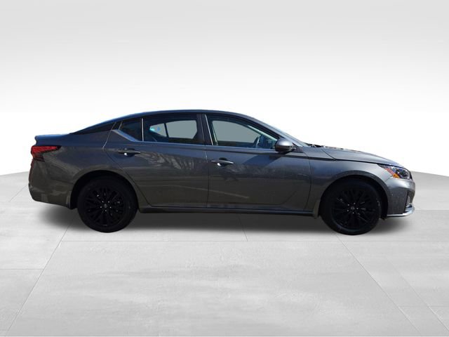 New 2026 Nissan Altima 2.5 SV w/ SV Special Edition Package image 8