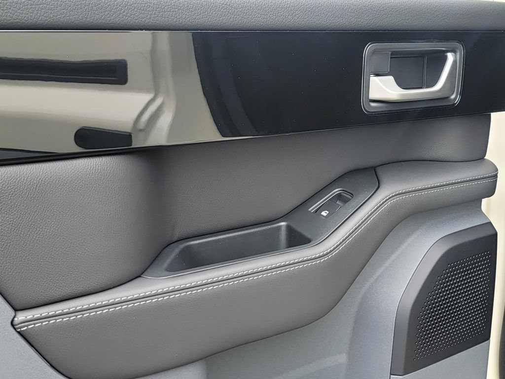 New 2026 INEOS Grenadier Station Wagon AWD/4WD image 15