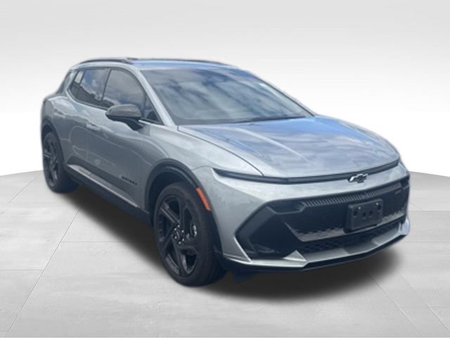 Certified 2024 Chevrolet Equinox EV RS FWD image 6