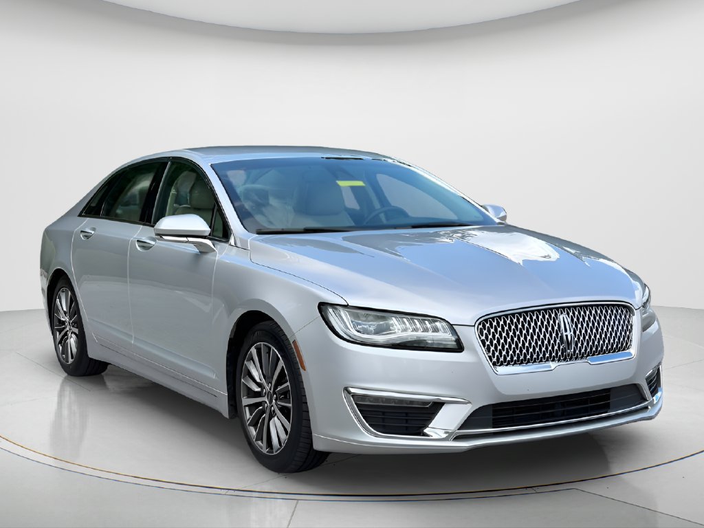 Used 2019 Lincoln MKZ Premiere FWD image 3