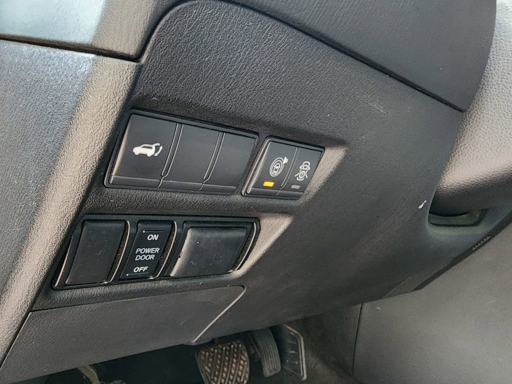 Used 2020 Nissan Armada SL w/ Premium Package image 19