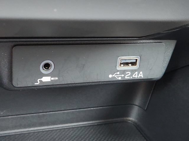 Used 2025 Subaru Crosstrek 2.0i AWD/4WD image 19