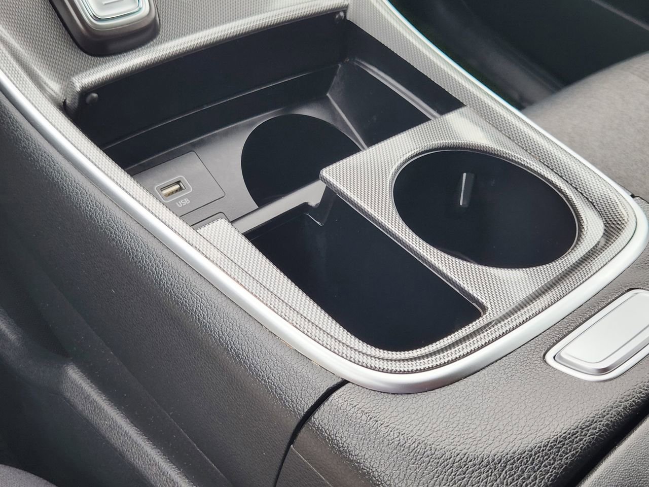 Used 2023 Hyundai Santa Fe SEL image 19