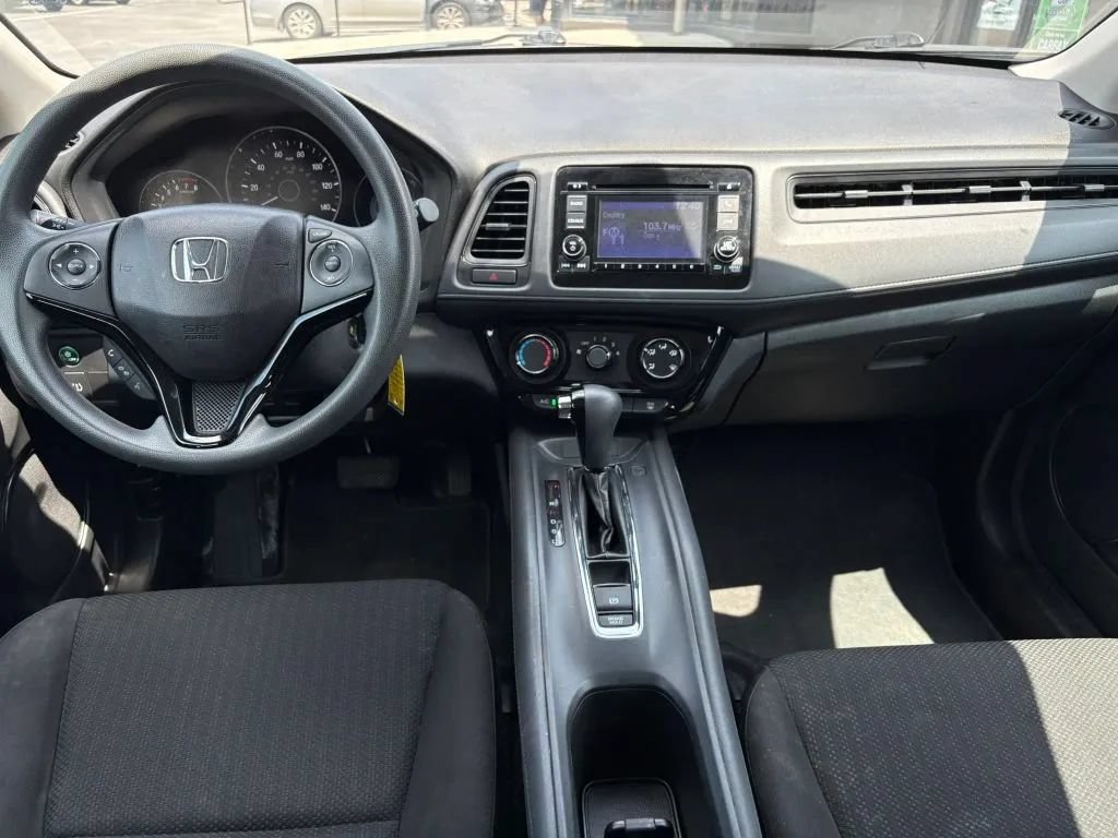 Used 2016 Honda HR-V LX image 11