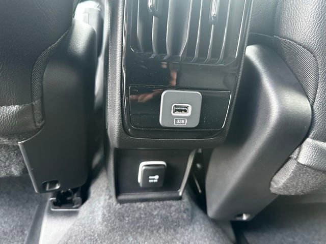 New 2025 Jeep Compass Limited image 31