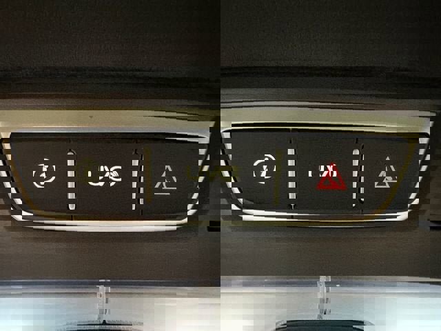 Used 2022 Kia Telluride SX w/ SX Prestige Package image 23