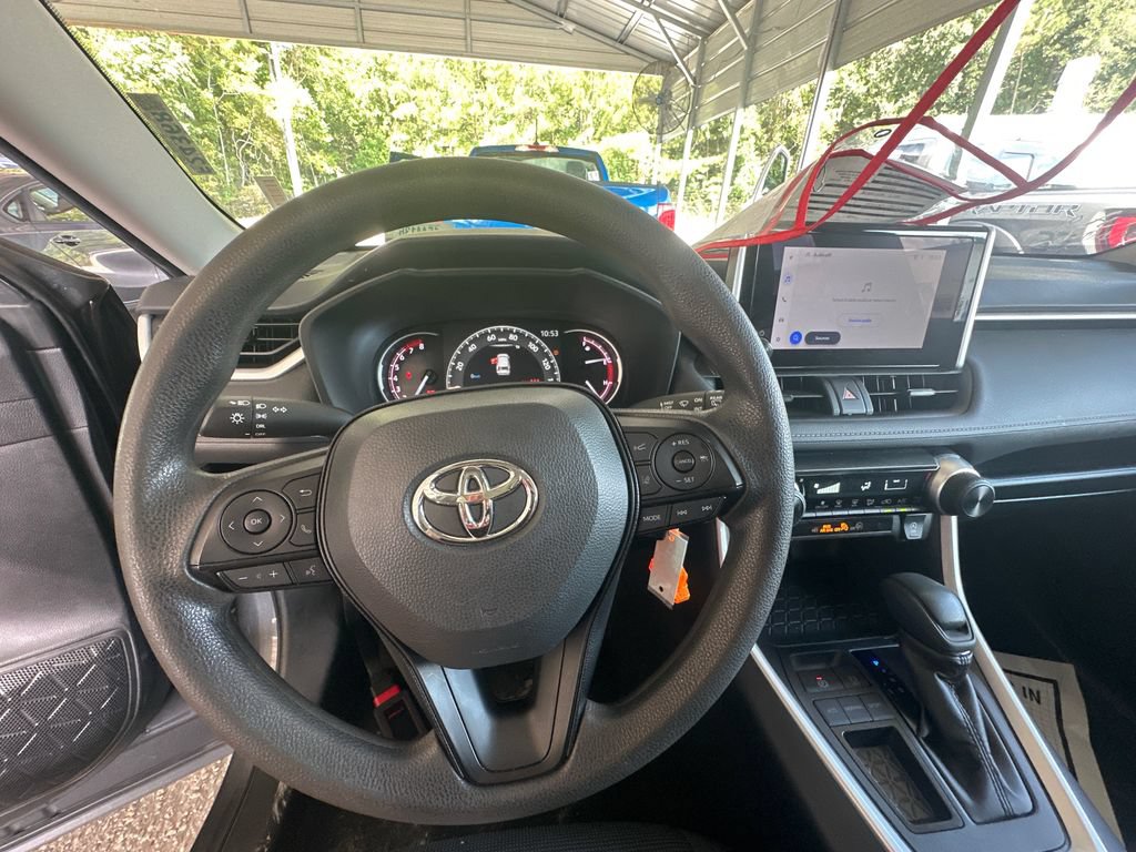 Used 2025 Toyota RAV4 LE FWD image 15