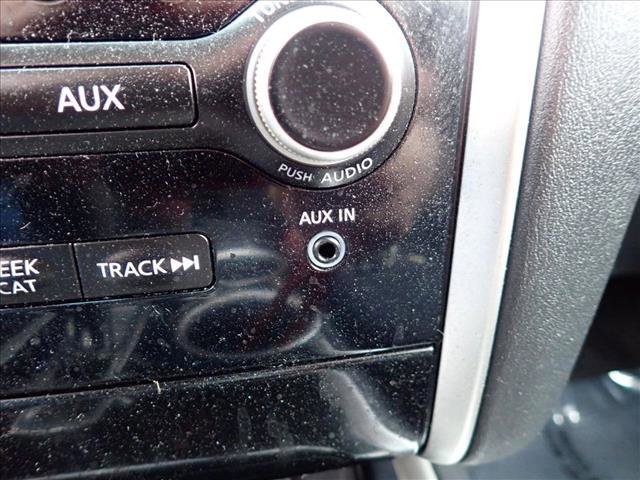 Used 2013 Nissan Pathfinder S image 20