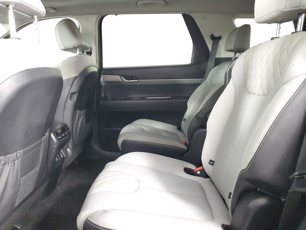 Used 2022 Hyundai Palisade SEL w/ Convenience Package image 27