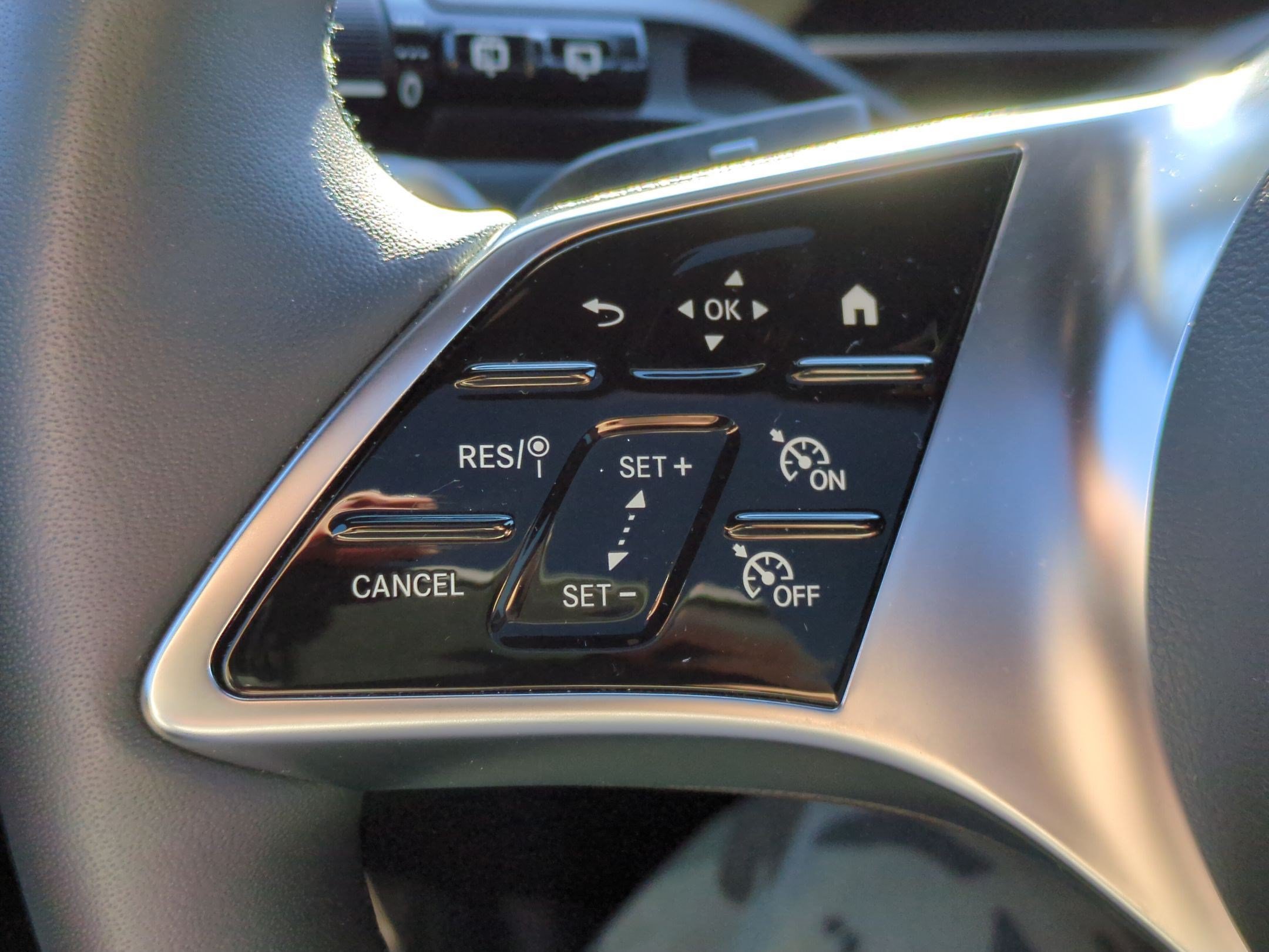 Certified 2026 Mercedes-Benz GLC 300 4MATIC image 18
