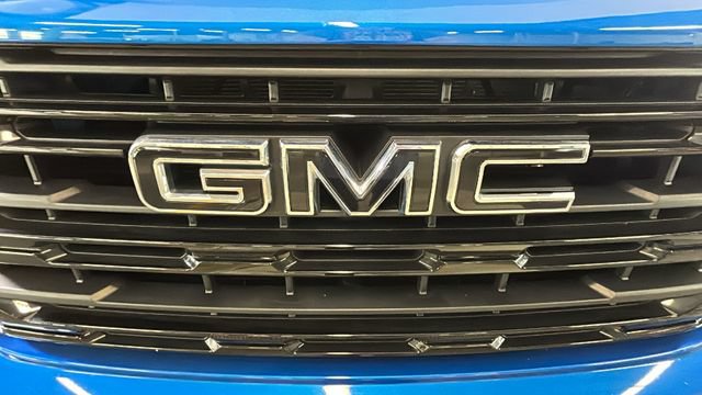 Used 2022 GMC Sierra 1500 Elevation AWD/4WD image 8