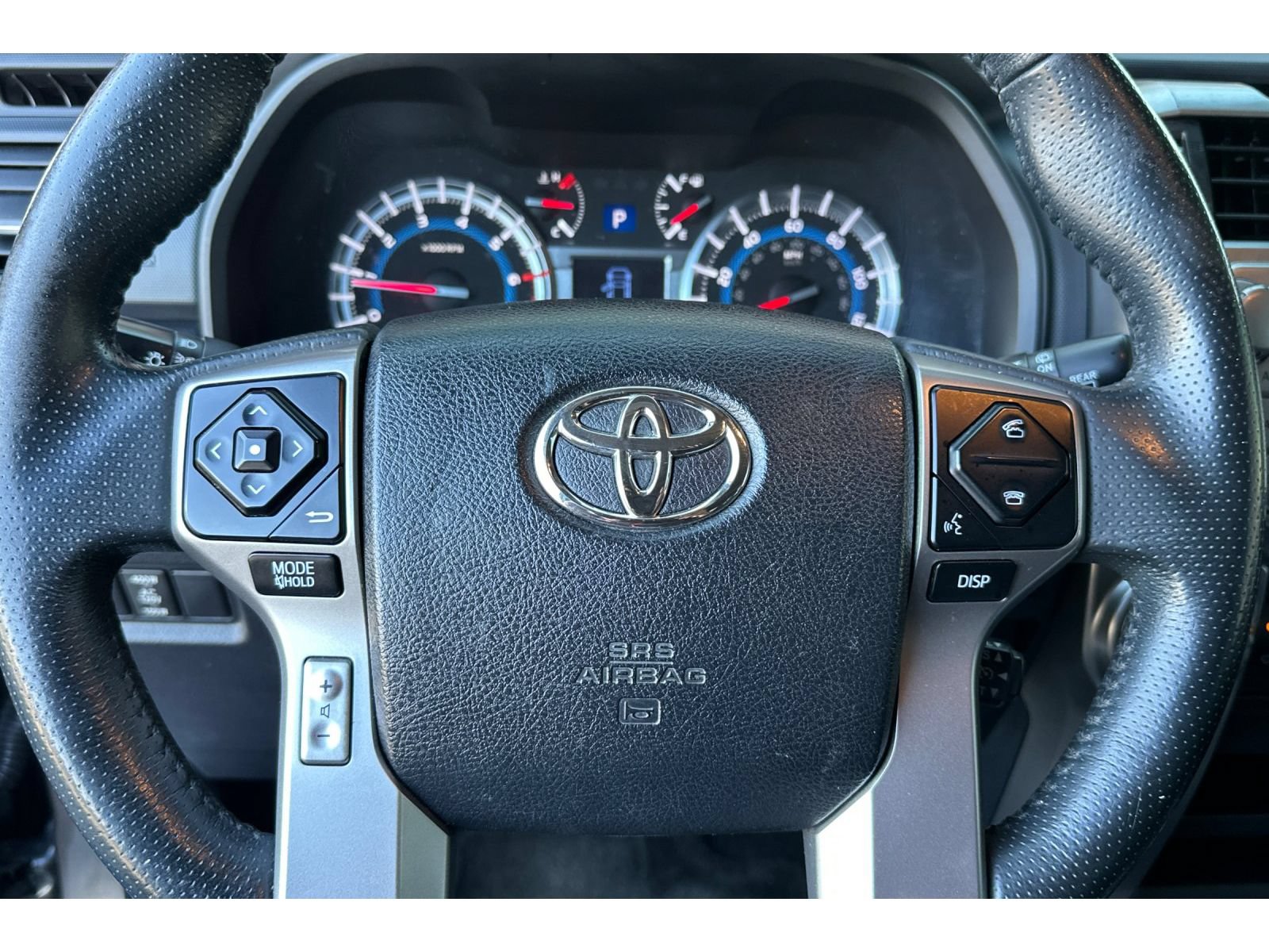 Used 2018 Toyota 4Runner SR5 Premium AWD/4WD image 25