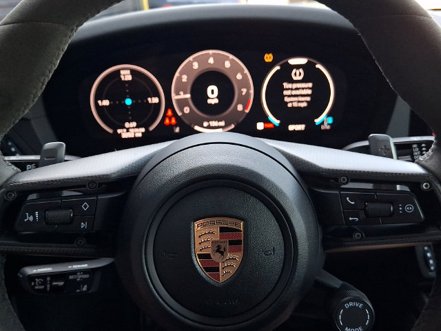 Certified 2025 Porsche 911 Carrera S RWD image 23