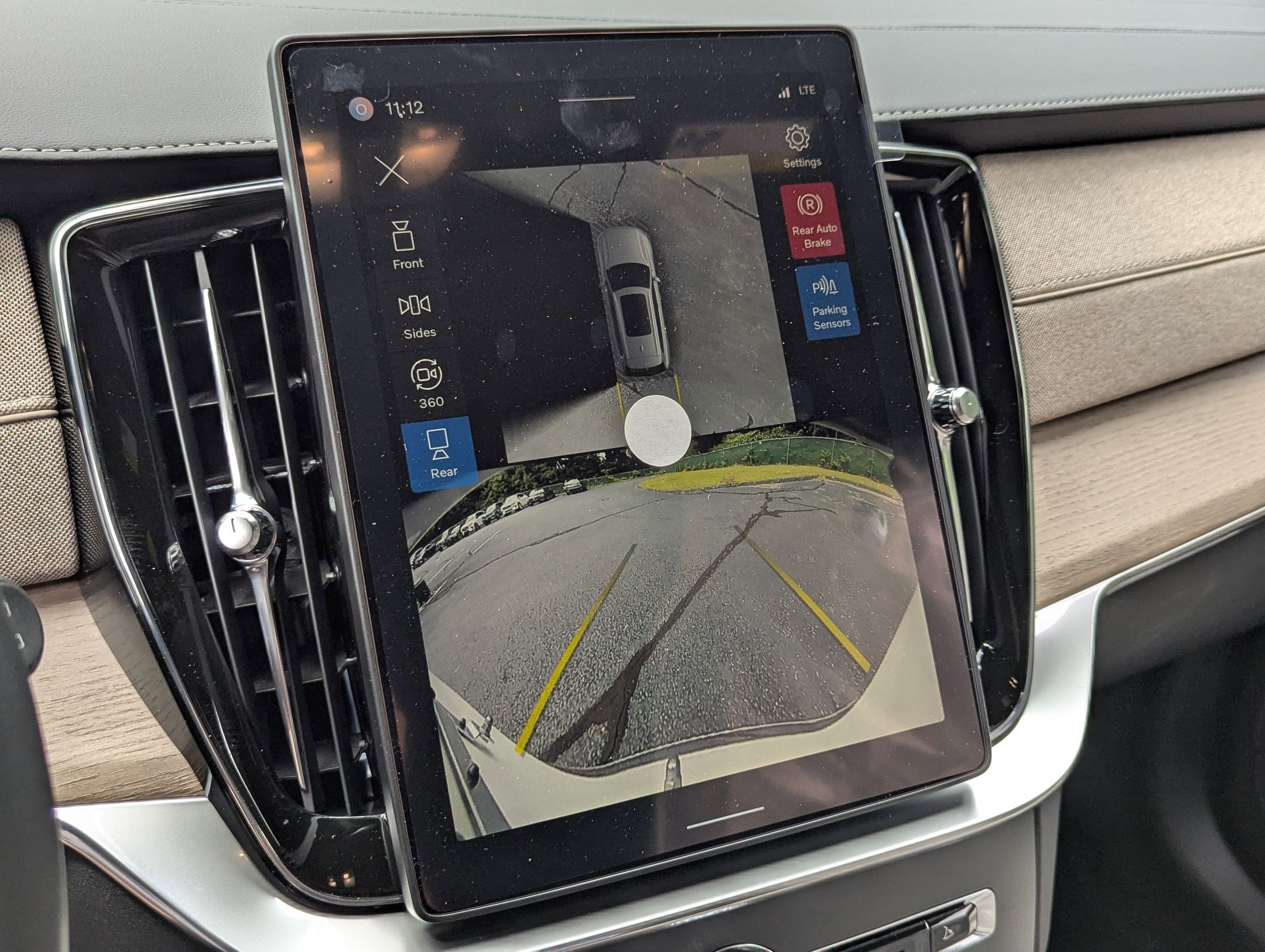 New 2026 Volvo XC90 B6 Plus image 15