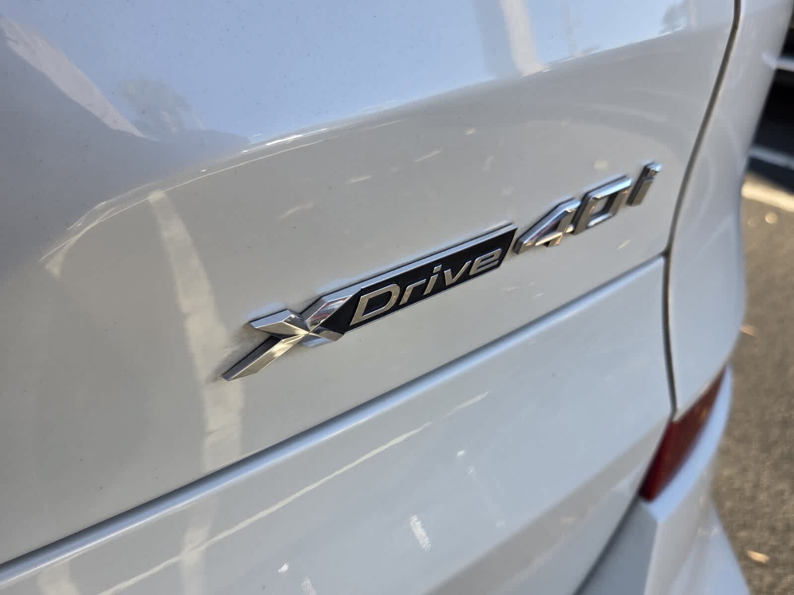 Used 2019 BMW X5 xDrive40i w/ M Sport Package AWD/4WD image 17