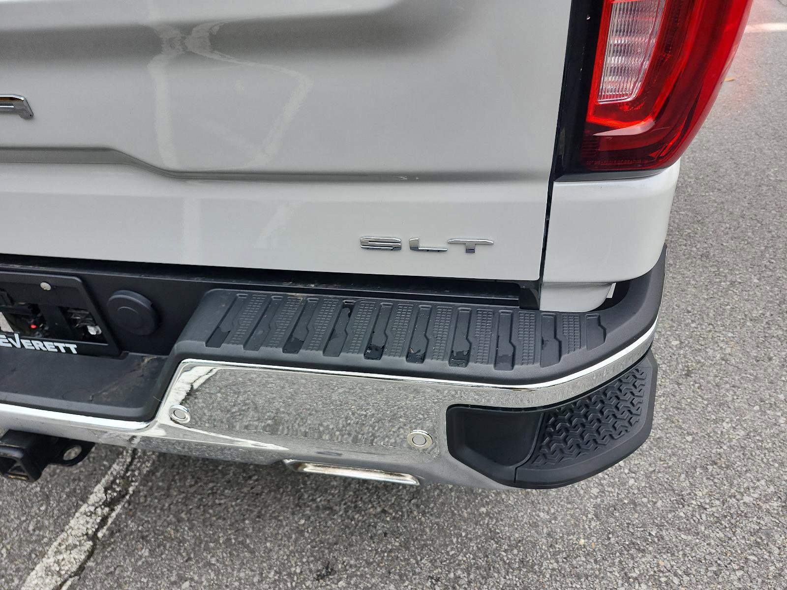 Certified 2021 GMC Sierra 1500 SLT image 4