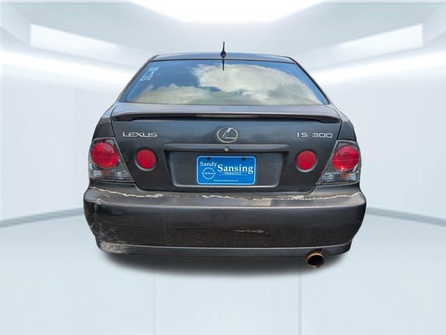 Used 2002 Lexus IS 300 image 2