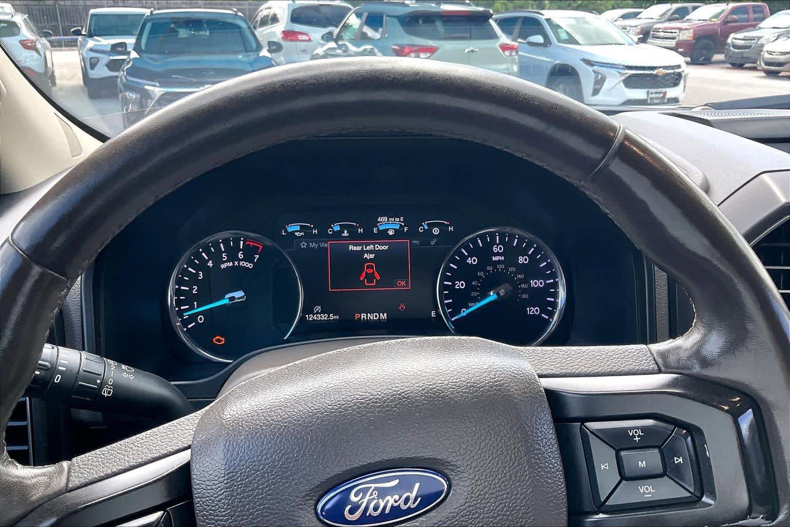 Used 2018 Ford Expedition Max Limited RWD image 25