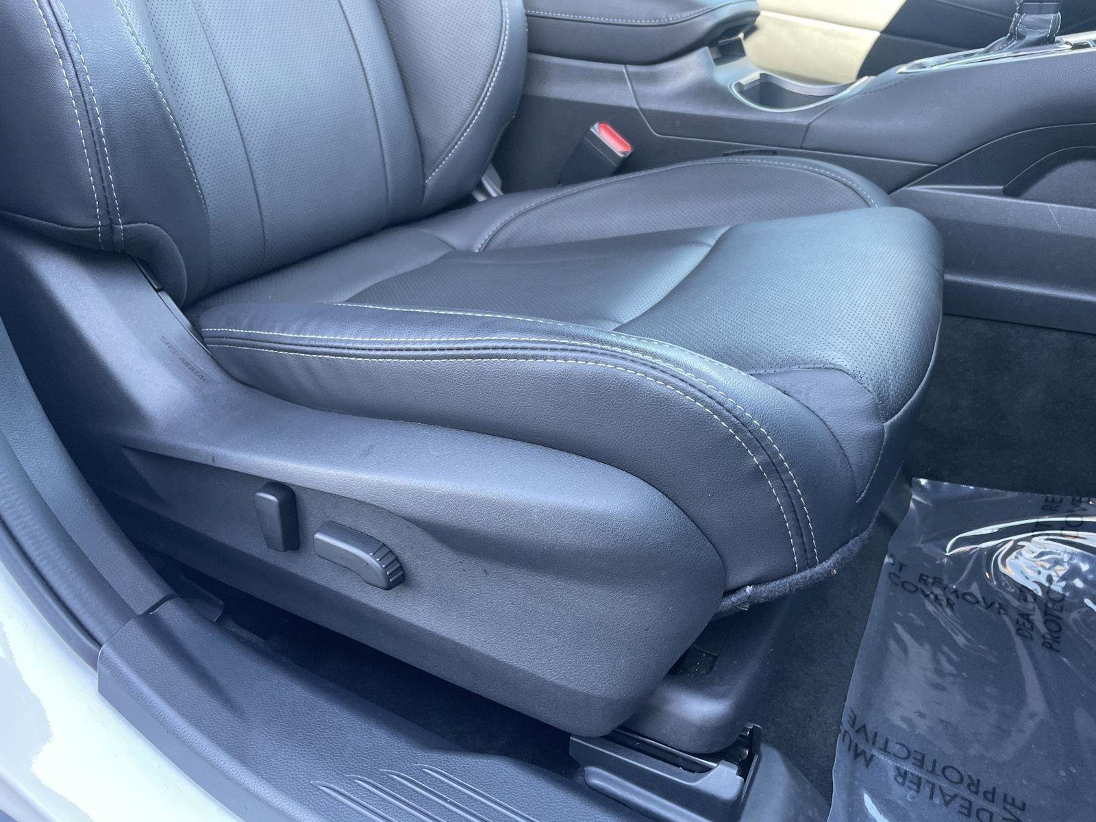 Certified 2023 Subaru Outback Touring XT AWD/4WD image 9