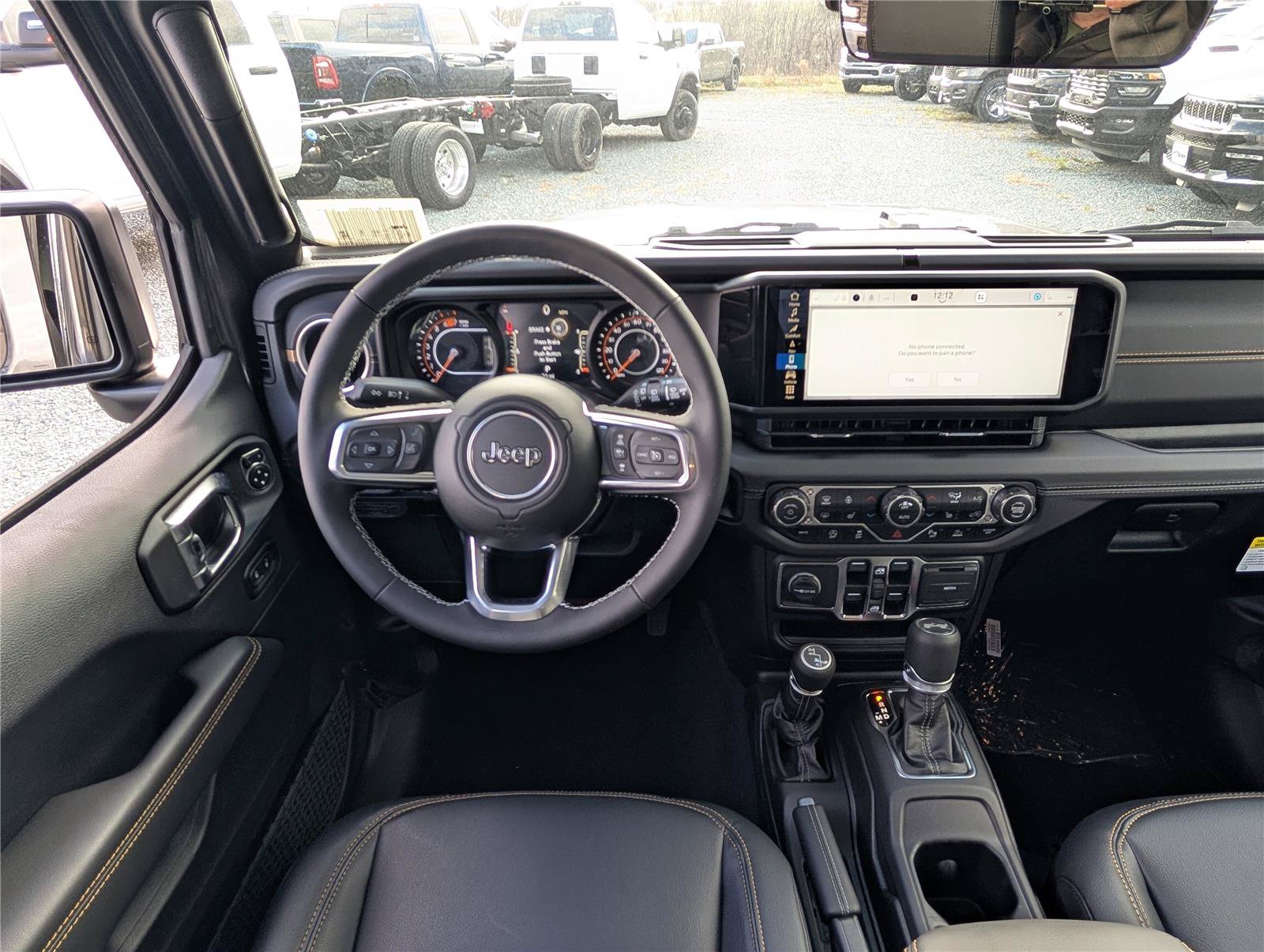 New 2025 Jeep Wrangler Unlimited Sahara w/ Safety Group AWD/4WD image 12