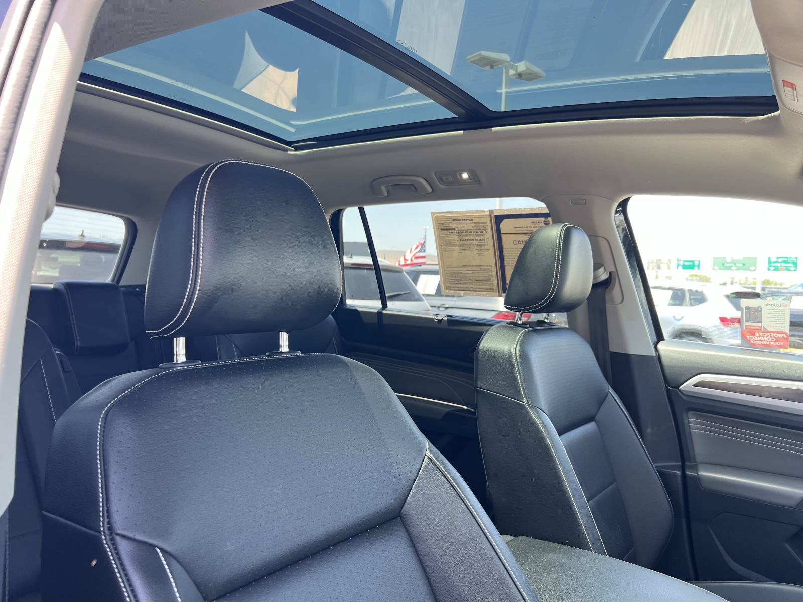 Certified 2023 Volkswagen Atlas SE w/ Panoramic Sunroof Package FWD image 32