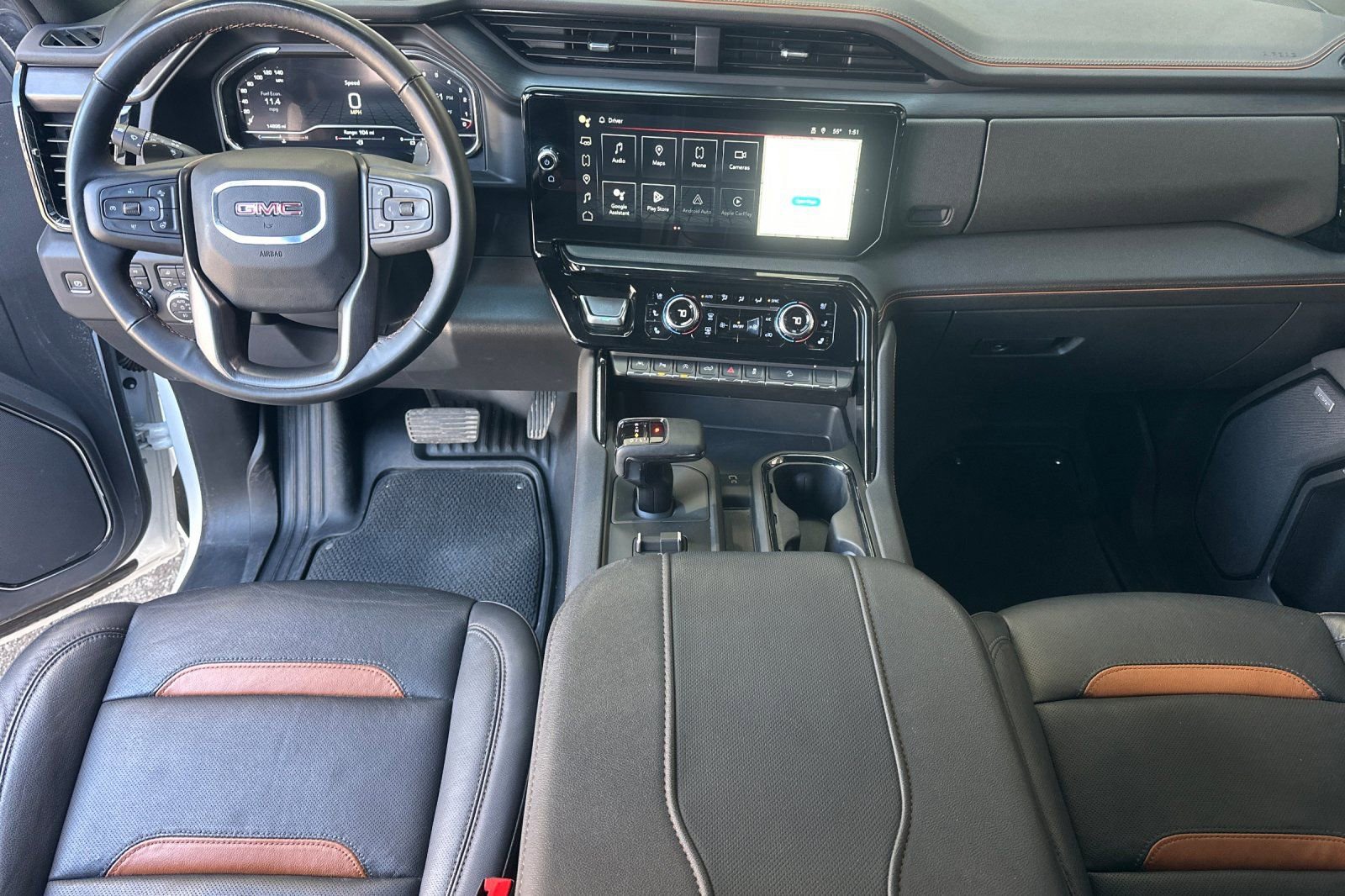 Used 2025 GMC Sierra 1500 AT4 w/ AT4 Premium Package AWD/4WD image 14