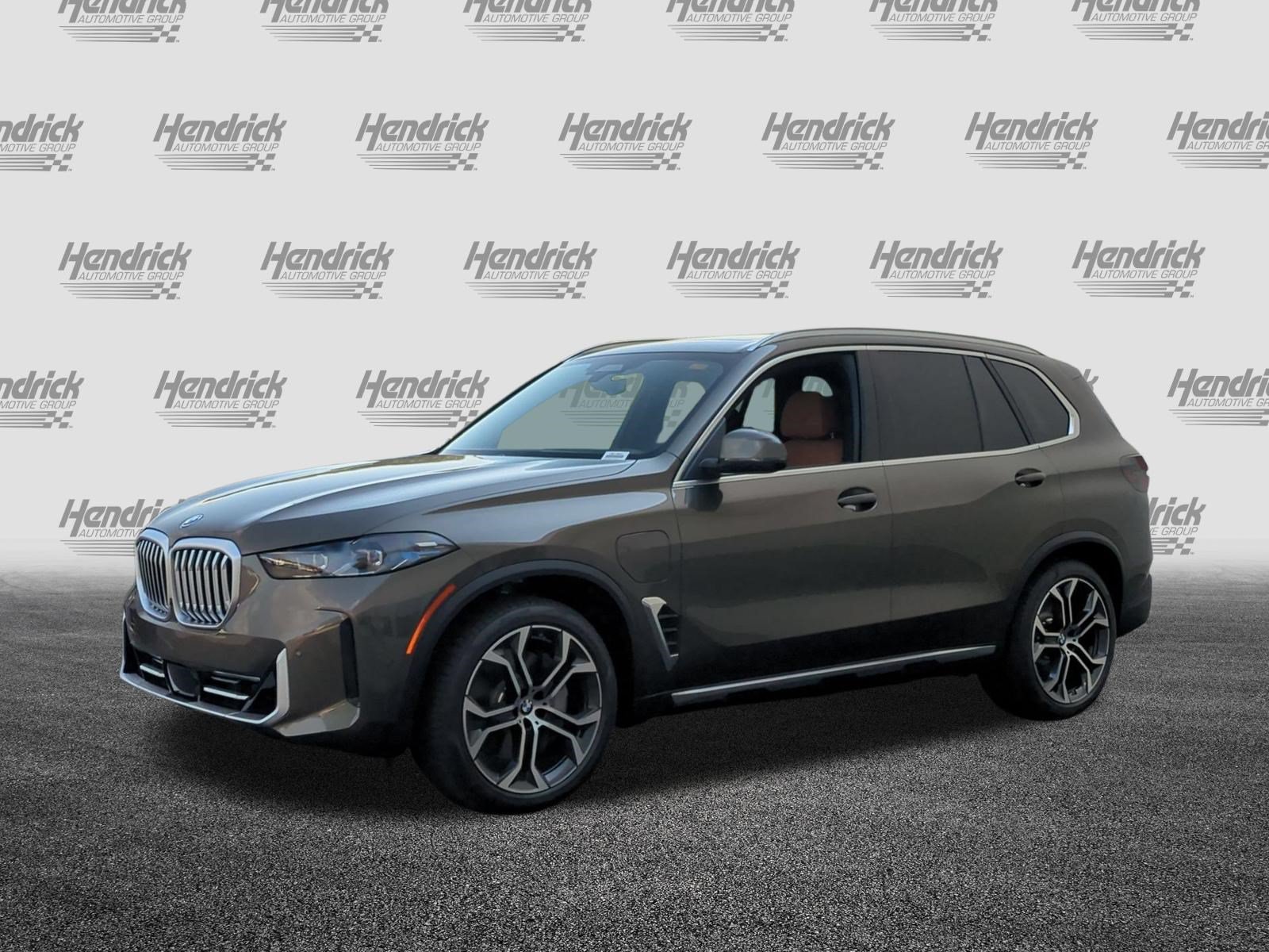 New 2026 BMW X5 xDrive50e AWD/4WD image 5