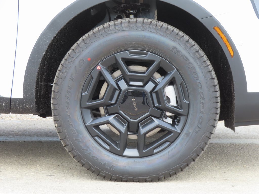 New 2026 Kia Sorento SX Prestige w/ Olive Brown Leather Package image 18