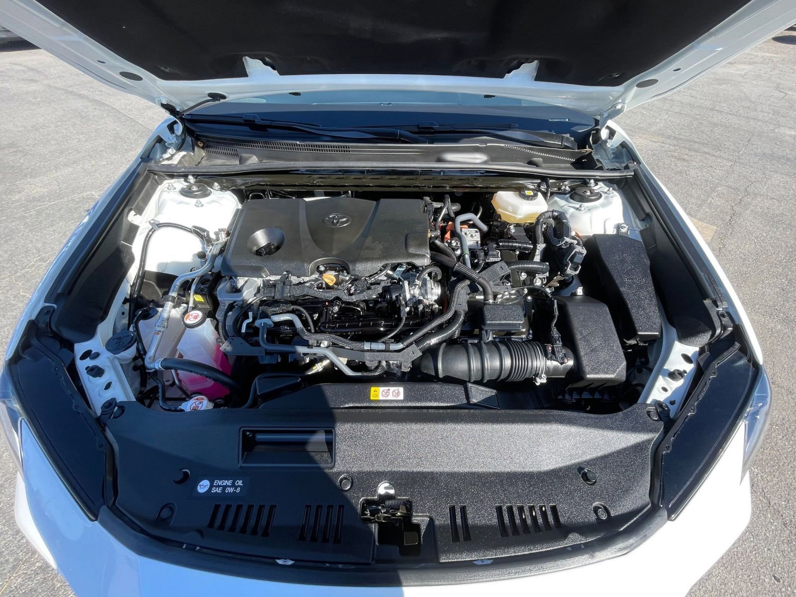 Used 2025 Toyota Camry LE image 32