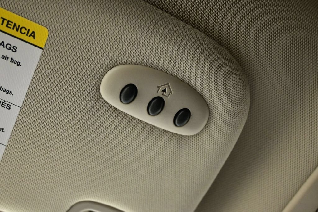 Used 2023 Lincoln Nautilus FWD w/ Premium Package image 31