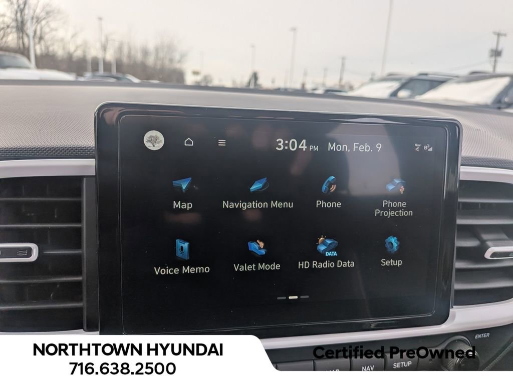 Certified 2023 Hyundai Venue Limited w/ Cargo Package image 24