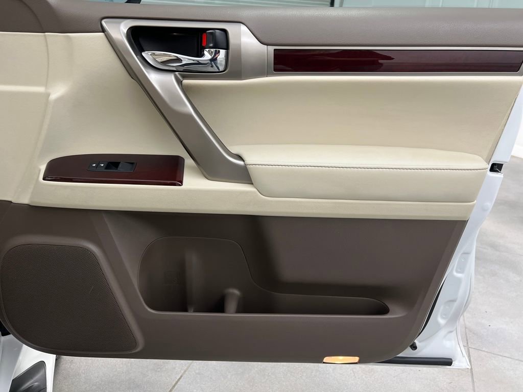 Used 2018 Lexus GX 460 Premium image 26
