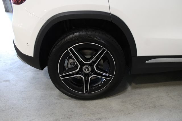 New 2026 Mercedes-Benz GLA 250 4MATIC image 34