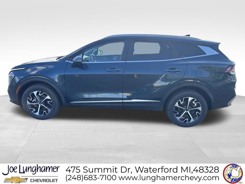 Used 2024 Kia Sportage EX AWD/4WD image 6