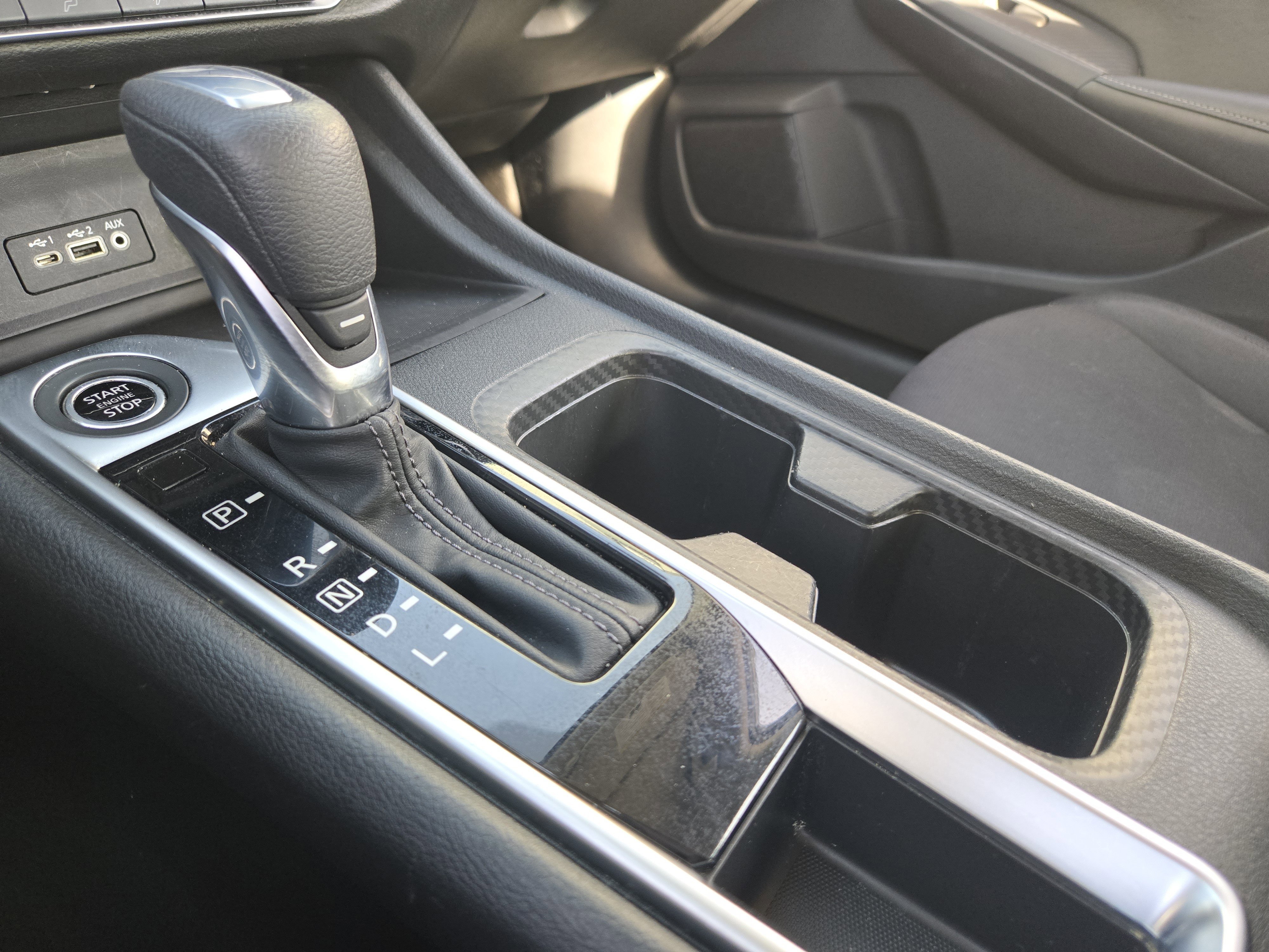 Used 2024 Nissan Sentra SV image 23