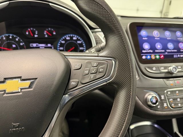 Used 2023 Chevrolet Malibu LT image 16